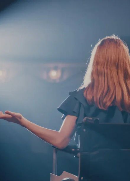 Служебный роман